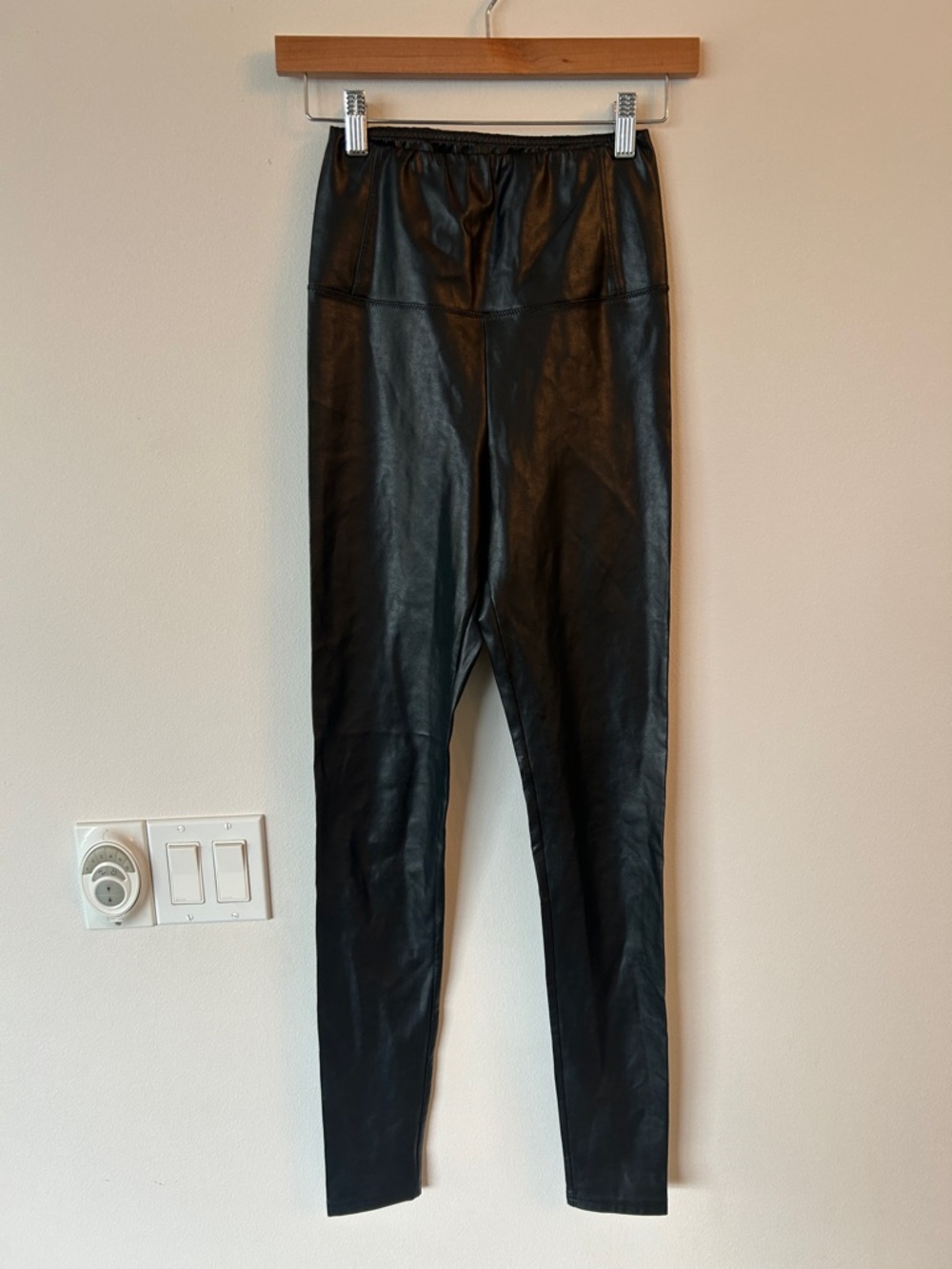 Aritzia Black Faux Leather Leggings